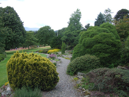  Holehird Gardens